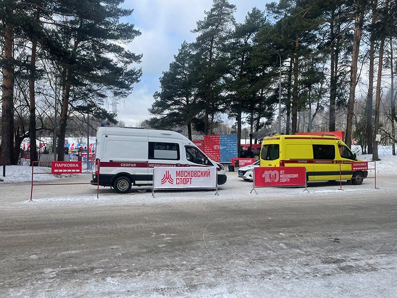 🚑 Дежурство скорой медицинской помощи «Формула 03» на Всероссийской массовой лыжной гонке «Лыжня России 2023»